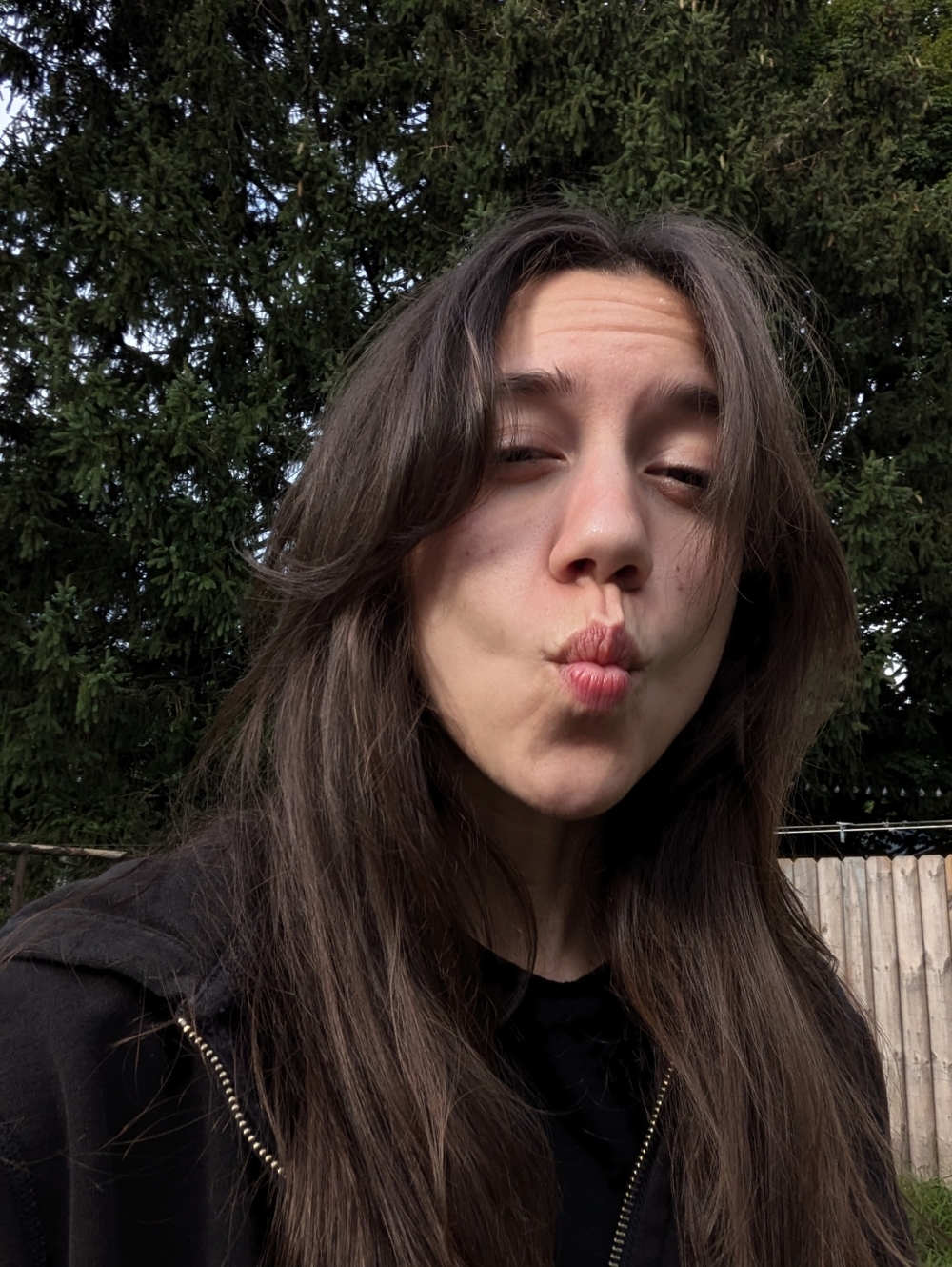 Meet your Posher, Macaela